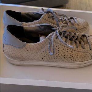 P448 Women's Snake-Embossed Leather Sneakers in Light Beige with Silver Laces